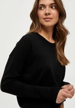 Minus Elne - Trui - Black -Minus Winkel d1ccdd8ecb224fabbb6ae21fb9fe370a