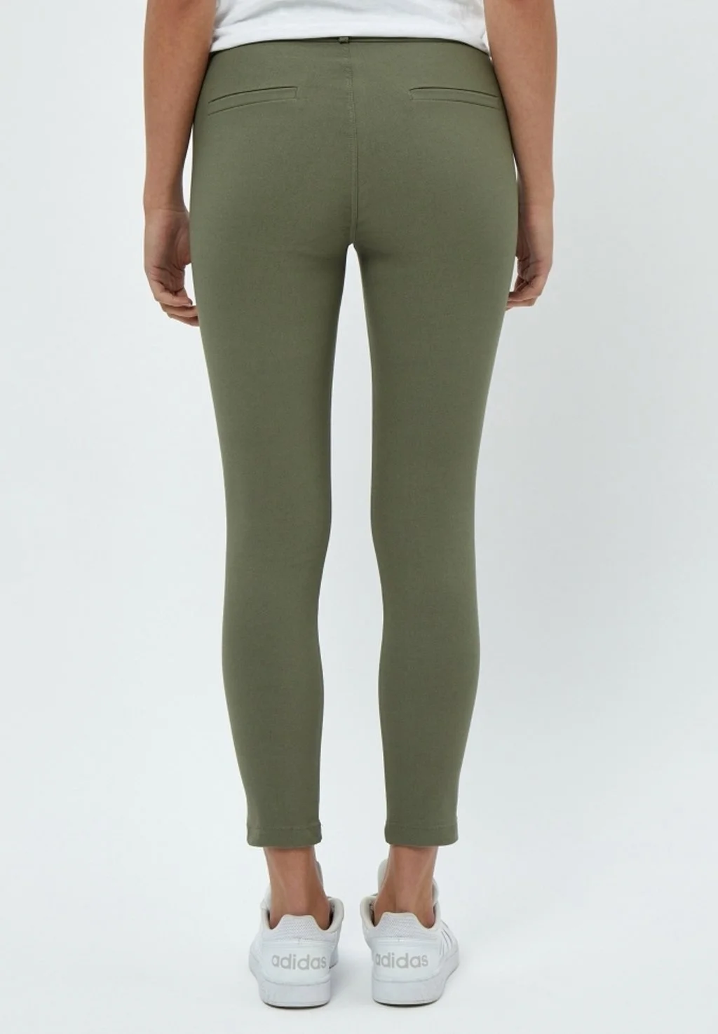 Minus Carma 7/8 - Chino - Green Field 5 Minus Carma 7/8 - Chino - Green Field - Afbeelding 3