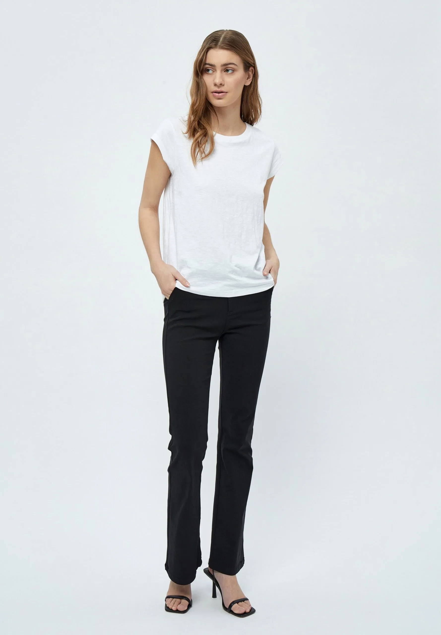 Minus Leti Tee - T-Shirt Basic - White 4 Minus Leti Tee - T-Shirt Basic - White - Afbeelding 2