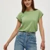 Minus Leti Tee - T-Shirt Basic - Basil Green -Minus Winkel db14c641774e48f2920a128ba760f09f