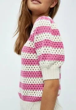 Minus Georgina- T-Shirt Print - Super Pink Stripe -Minus Winkel dcd8a2d48c1d4ad29f13e6e5dc514222