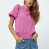 Minus Liva - T-Shirt Basic - Super Pink -Minus Winkel dd7fa4fcb1e84247b0e56068cf516a91