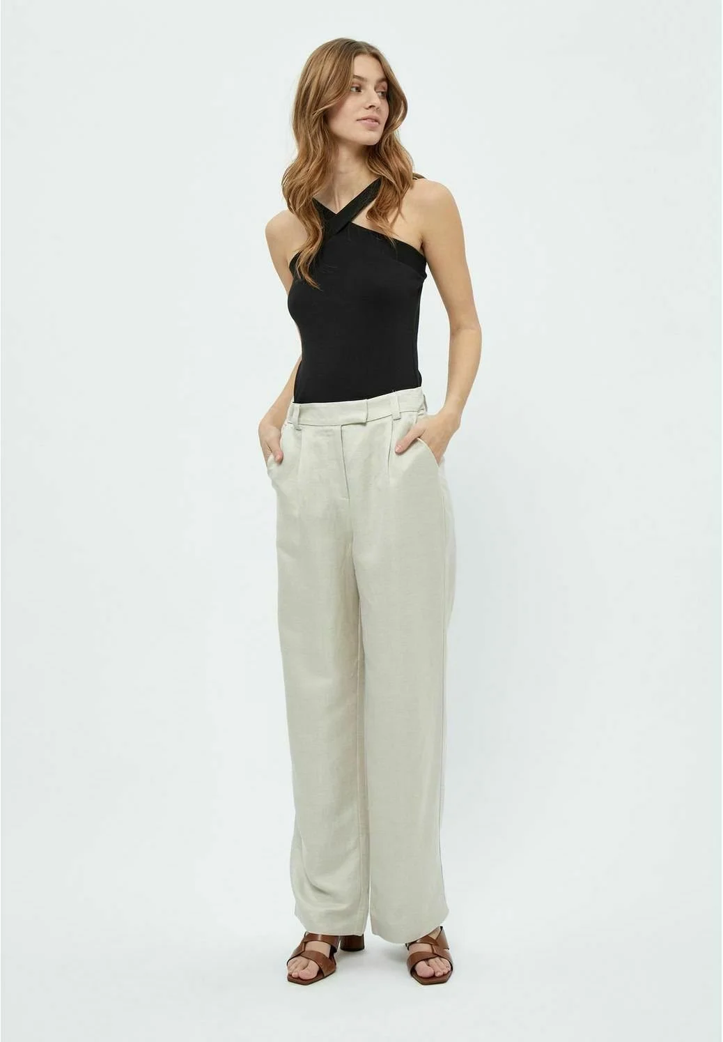 Minus Alania Gots - Top - Black 4 Minus Alania Gots - Top - Black - Afbeelding 2