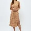 Minus Kassaria Grs- Jurk - Desert Sand Graphic Print