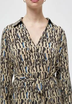 Minus Lumia- Jurk - Frame Print -Minus Winkel eafa6872f54e4da6b3f689c69ed351cf