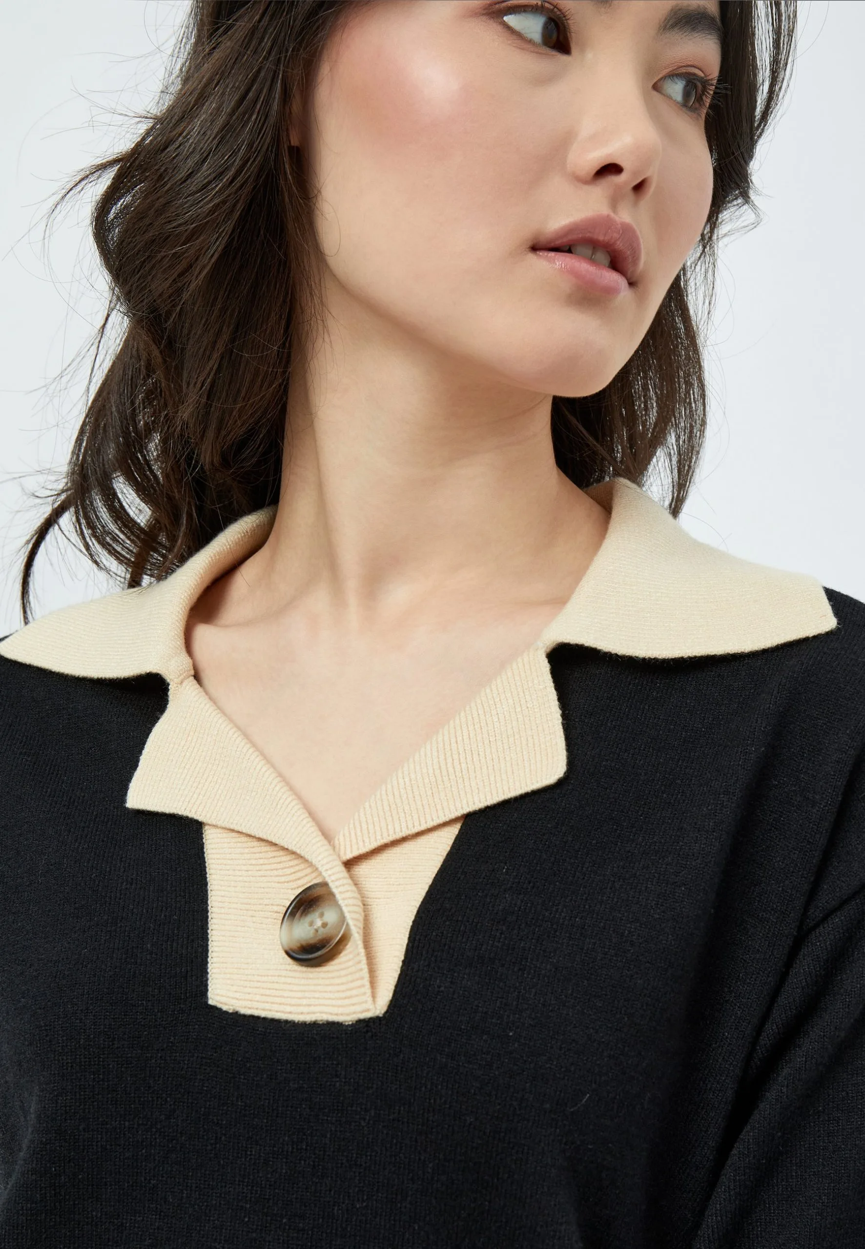 Minus Pamia - Poloshirt - Black 6 Minus Pamia - Poloshirt - Black - Afbeelding 4