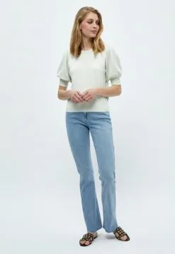 Voorkant -Minus Winkel ef71647a381a4a64838fa61ff7f06e13