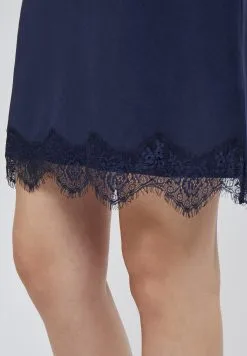 Minus Jerseyjurk - Black Iris -Minus Winkel f192de425e3748089335f8865b466166