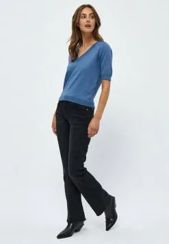 Voorkant -Minus Winkel f2b9522ab23e4439957dee8daf23e7f2