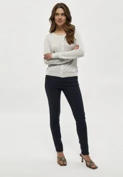 Minus Carma- Chino - Black Iris -Minus Winkel fb98087661e940f1877a3ba6821e1961